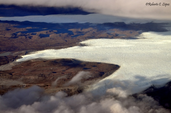 Foto aérea de la lengua del glaciar Russell