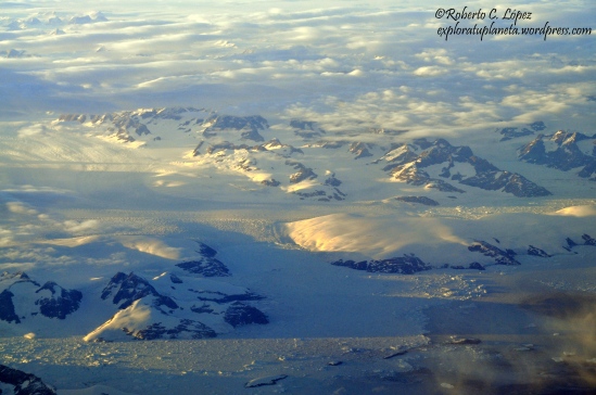 Vista aérea de la capa de hielo de Groenlandia